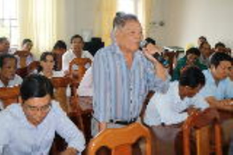 Điều tra, thu hồi diện tích đã cấp nhưng dân không ở, không sản xuất để cấp cho hộ nghèo