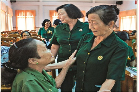 Những bông hoa trên tuyến lửa