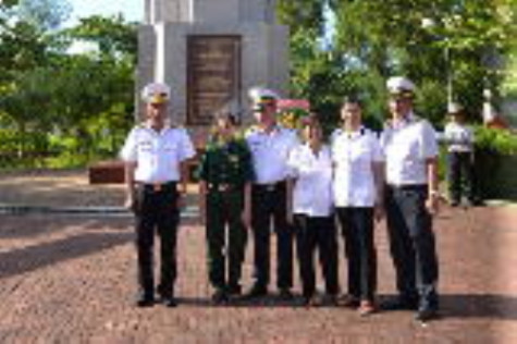 Tiếng vọng 50 năm