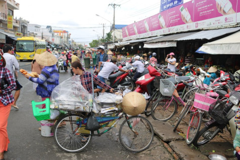 Sẽ sắp xếp trật tự tại điểm chợ cửa ngõ