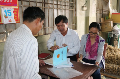 Kiểm tra vệ sinh an toàn thực phẩm tại thị trấn Cái Đôi Vàm