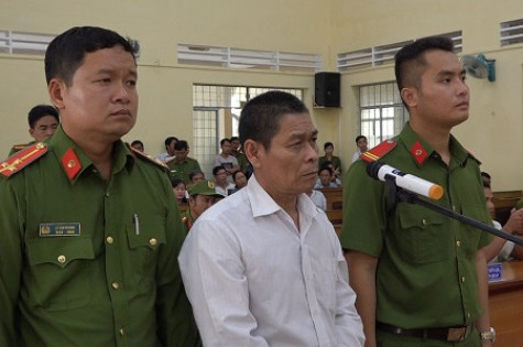 Tuyên phạt 7 năm tù đối tượng dâm ô trẻ em