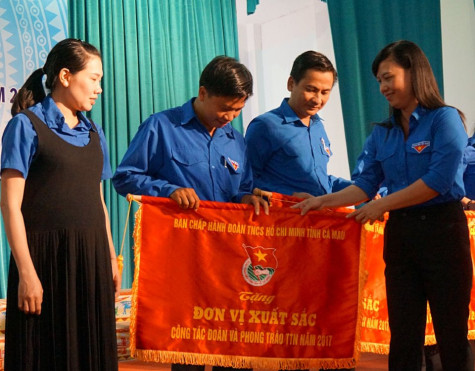 Để Đoàn luôn xứng đáng là đội dự bị tin cậy của Đảng