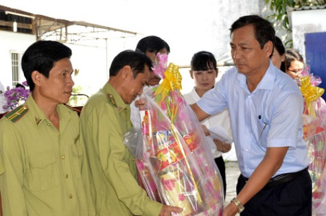 Vui Tết nhưng không lơ là phòng cháy chữa cháy rừng