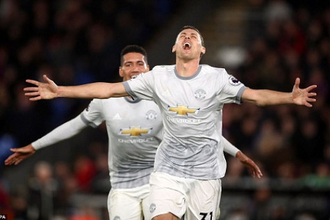 Crystal Palace 2 – 3 Man Utd: siêu phẩm phút bù giờ