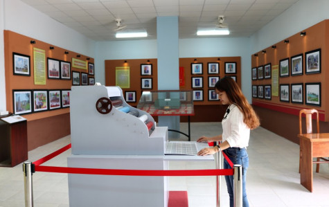 Công trình giáo dục lòng yêu nước