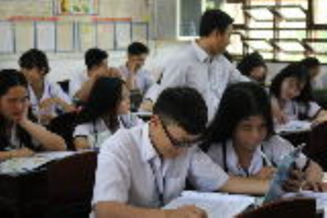 Hơn 300 cán bộ, giáo viên THPT dự hội thảo chuyên môn