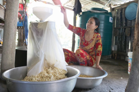 Làm đậu hũ tăng thu nhập