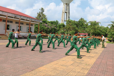 Trên thao trường