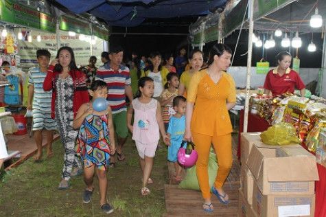 Tiếp nhận gần 33 tỷ đồng "Vì người nghèo"