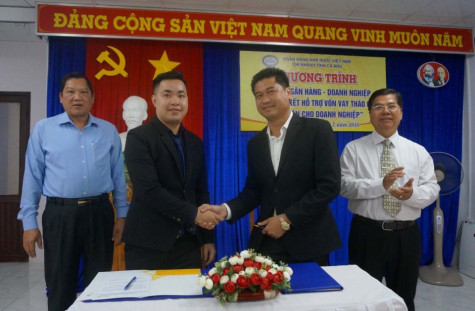 Ký kết hỗ trợ vốn vay cho doanh nghiệp