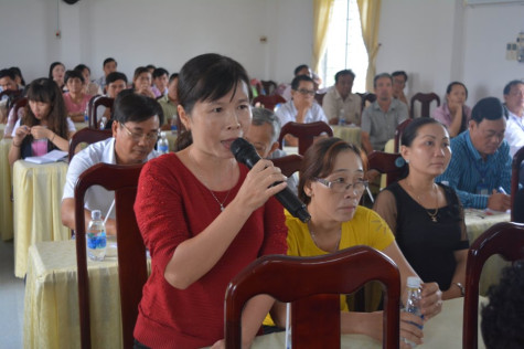 Cử tri phản ánh nhiều vấn đề về dân sinh