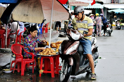 Thực phẩm chế biến sẵn: Chưa được quản lý chặt chẽ