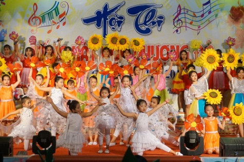266 thí sinh tham gia liên hoan Tiếng hát Hoa phượng đỏ