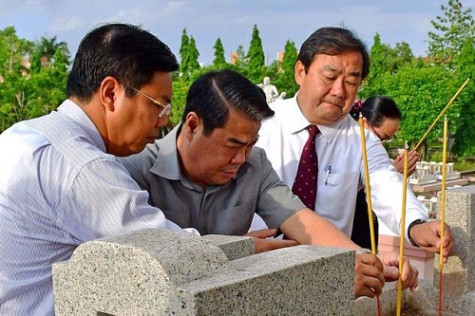 Tưởng nhớ các anh hùng liệt sĩ nhân 27/7