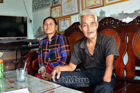 Nửa bàn tay dựng xây cơ nghiệp