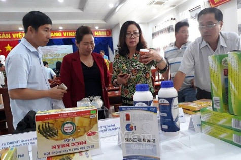 Triển lãm thành tựu 10 năm Nghị quyết Tam nông