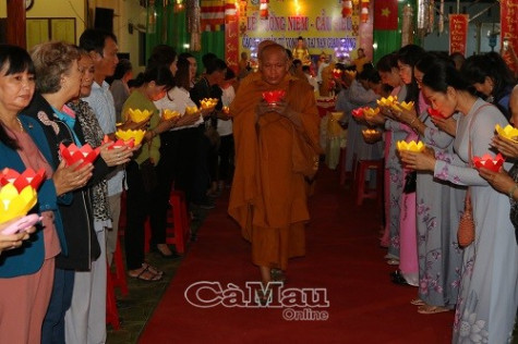 Cầu siêu các nạn nhân tử vong do TNGT