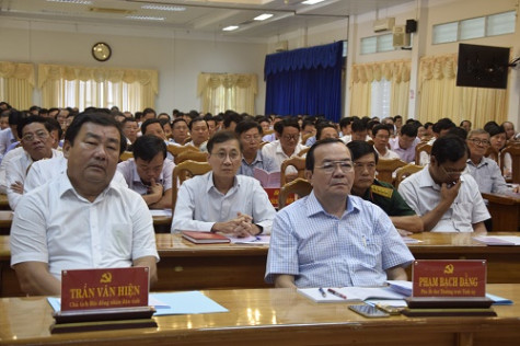 Quán triệt Nghị quyết Trung ương 8 khoá XII