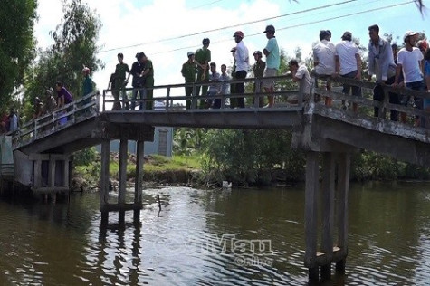 Nghe hô cướp, rượt ném vỏ bia, một người tử vong