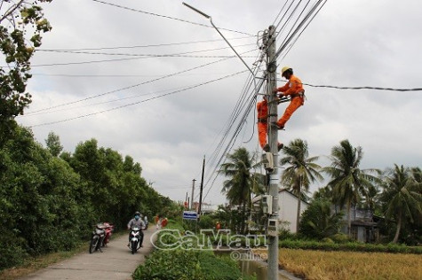 Chung tay thắp sáng đường quê