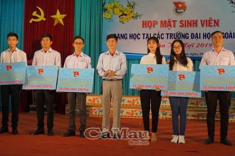 Họp mặt 450 sinh viên Cà Mau đang học tập ngoài tỉnh