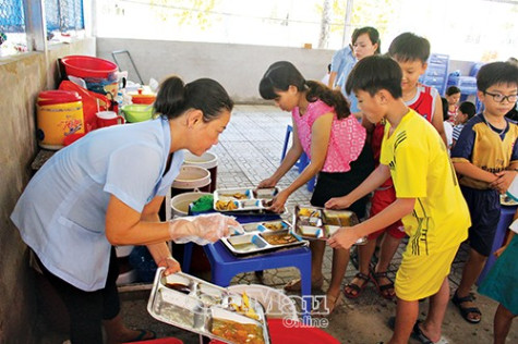 Gỡ khó cho công tác  dạy học bán trú