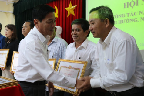 Tổ chức thực hiện có hiệu quả các nghị quyết, chỉ thị của Đảng