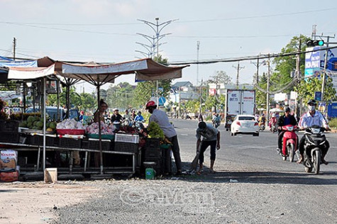 Khó khăn lập lại  trật tự hành lang lộ giới