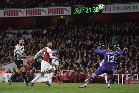 Nhẹ nhàng đánh bại Newcastle, Arsenal có mặt trong top 3