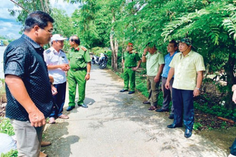 Chốt chặn các ngõ, ngăn dịch tả heo châu Phi  xâm nhập tỉnh