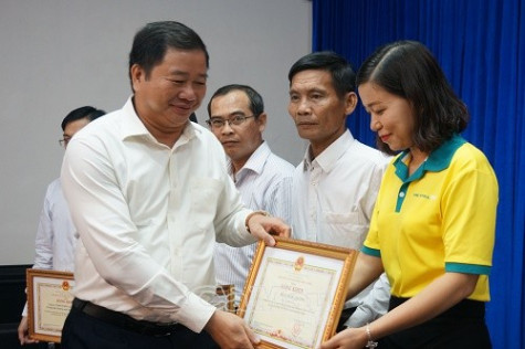 Người dân ngày càng ưu tiên dùng hàng Việt