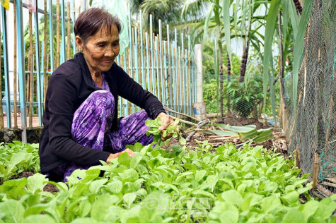 Nâng cao nhận thức để giảm nghèo