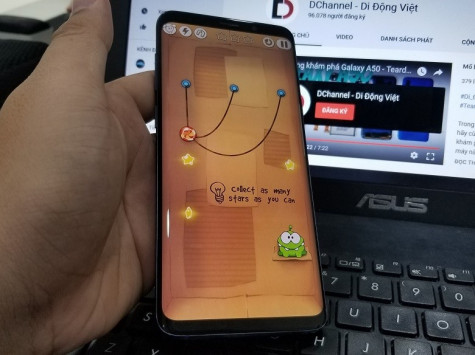 Có nên mua Galaxy S9 khi Samsung S10 đang nổi và S11 đã rò rỉ?
