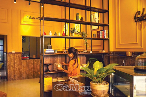 Tiệm bánh Chong Chóng