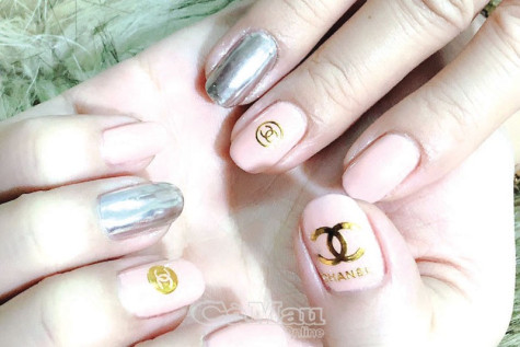 "Hoạ sĩ" Nail