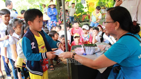 Mùa Trung thu tràn ngập niềm vui