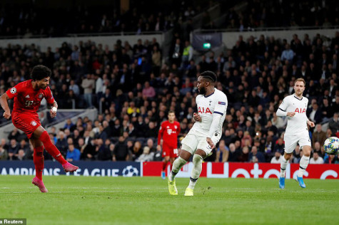 Lượt 2, bảng B, Tottenham 2 – 7 Bayern, thất bại "kinh hoàng"