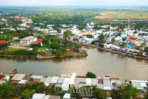 Xã hội hoá xây dựng thị trấn văn minh