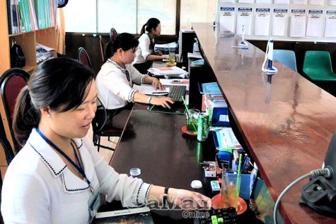 Xây dựng nền hành chính dân chủ, hiện đại