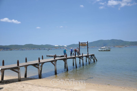 Lãng du bên vịnh Xuân Đài