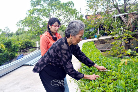 Sống như bà Năm Xinh