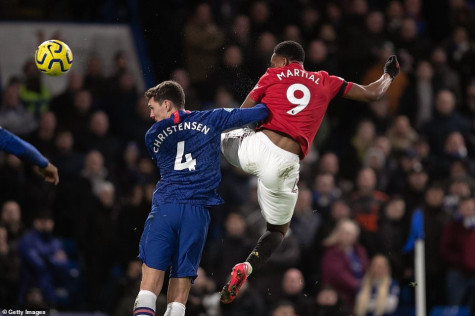 Martial và Maguire ghi bàn, Man Utd đánh sập pháo đài Stamford Bridge