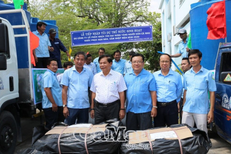 Hỗ trợ túi trữ nước ngọt ứng phó hạn mặn