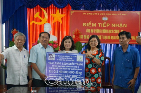 Tiếp nhận 4.000 khẩu trang của Ban liên lạc đồng hương Bạc Liêu-Cà Mau tại Tp. Hồ Chí Minh