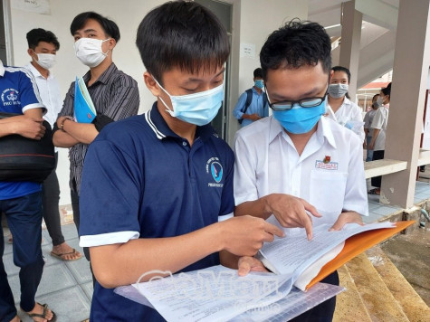 Kết thúc buổi thi sáng nay, thí sinh tự tin làm tốt bài thi