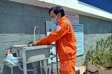 Giữ liền  mạch điện  đi đôi phòng  dịch bệnh