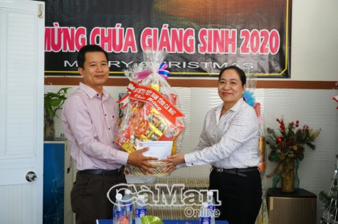 Thăm, chúc mừng Giáng sinh 2020