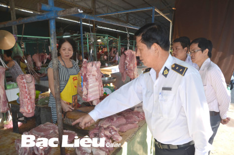 Đảm bảo nguồn thịt gia súc, gia cầm phục vụ tết Nguyên đán