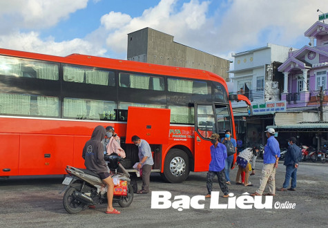 Sau Tết, lao động lại xa quê